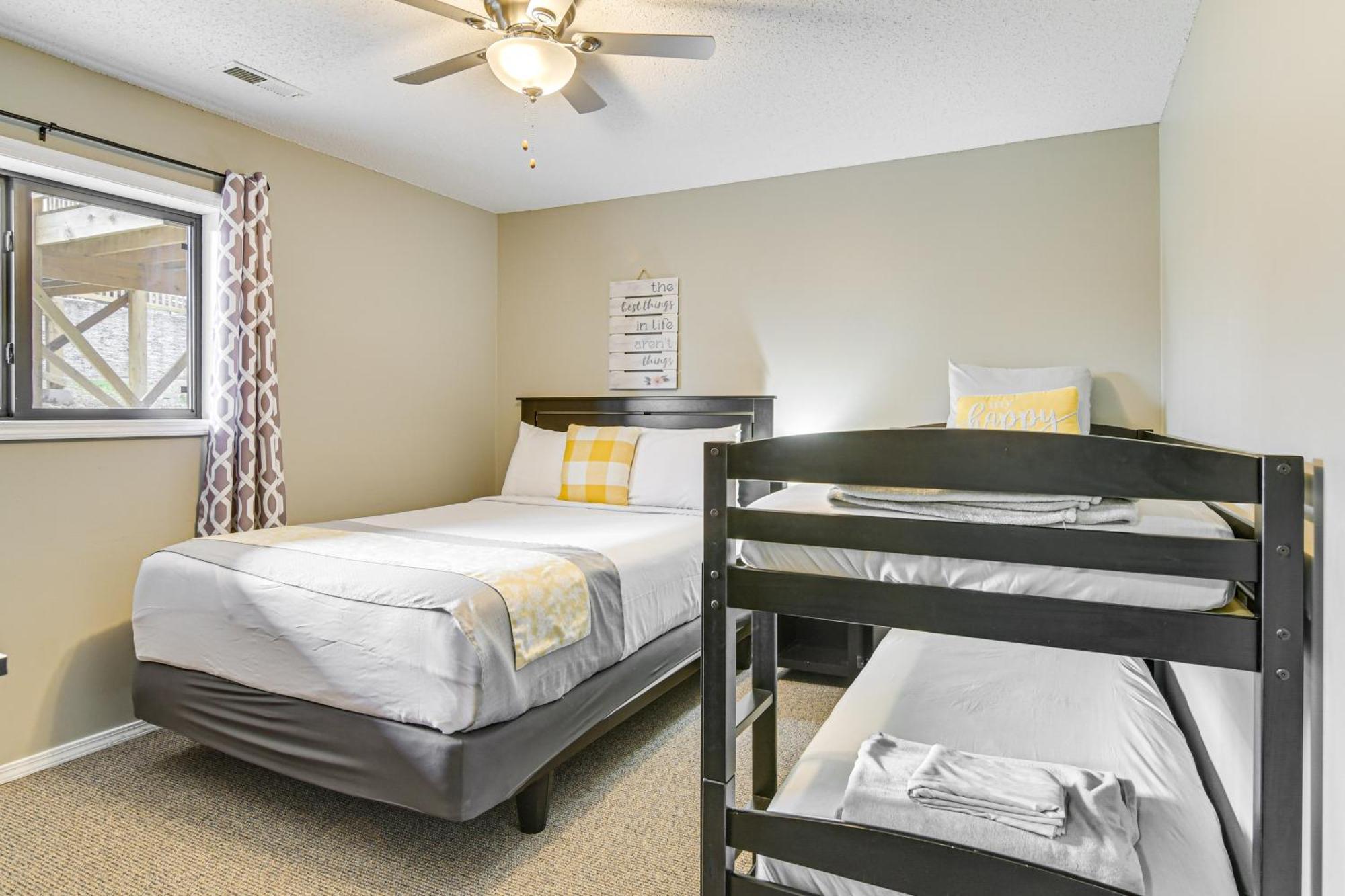 Inviting Branson West Condo With Pool Access Exterior foto